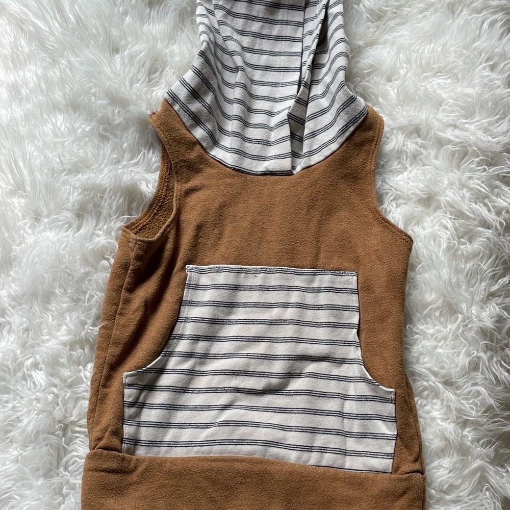Lulu and Roo sleeveless sweater
